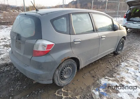 2013 Honda Fit из США, поврежденный, VIN JHMGE8H37DC054234